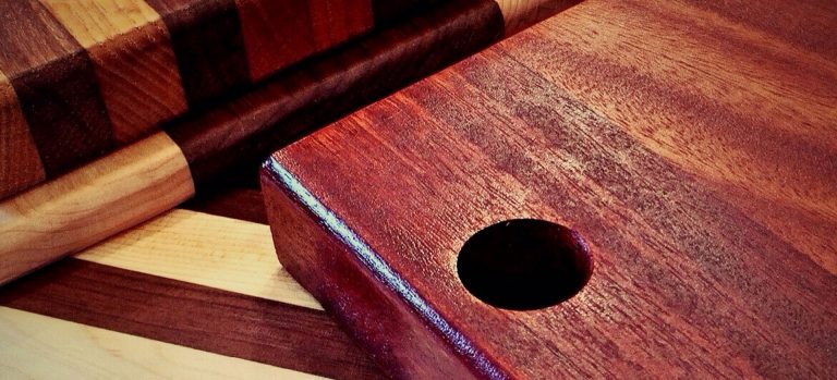 Solid Walnut Cutting Board