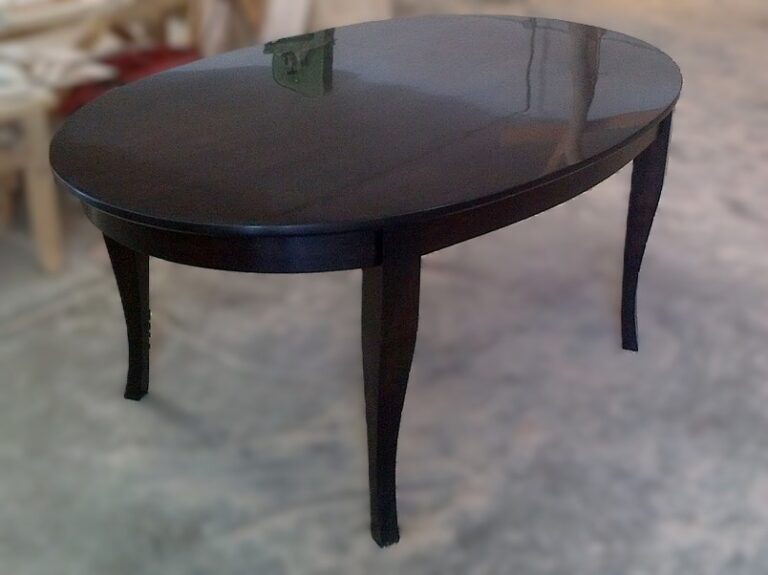 Solid Wood Maple Oval Table with Country Queen Ann Style Legs and Expresso Finish