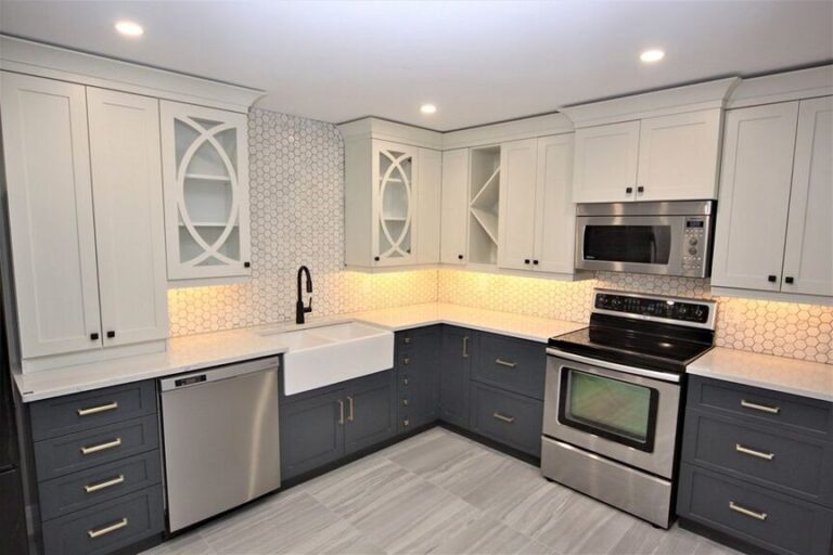 Custom Kitchen Cabinets With Shaker Style Doors And Drawers