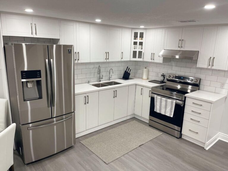 Custom Kitchen With Slab Style Thermofoil Doors And Drawers